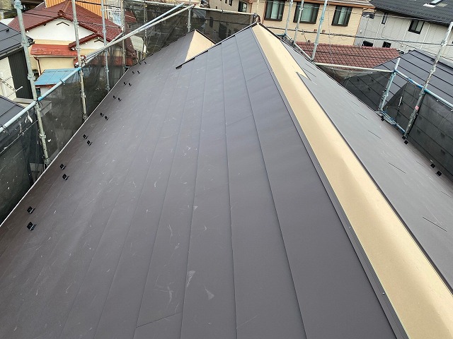 横暖ルーフαｓ　屋根カバー工事